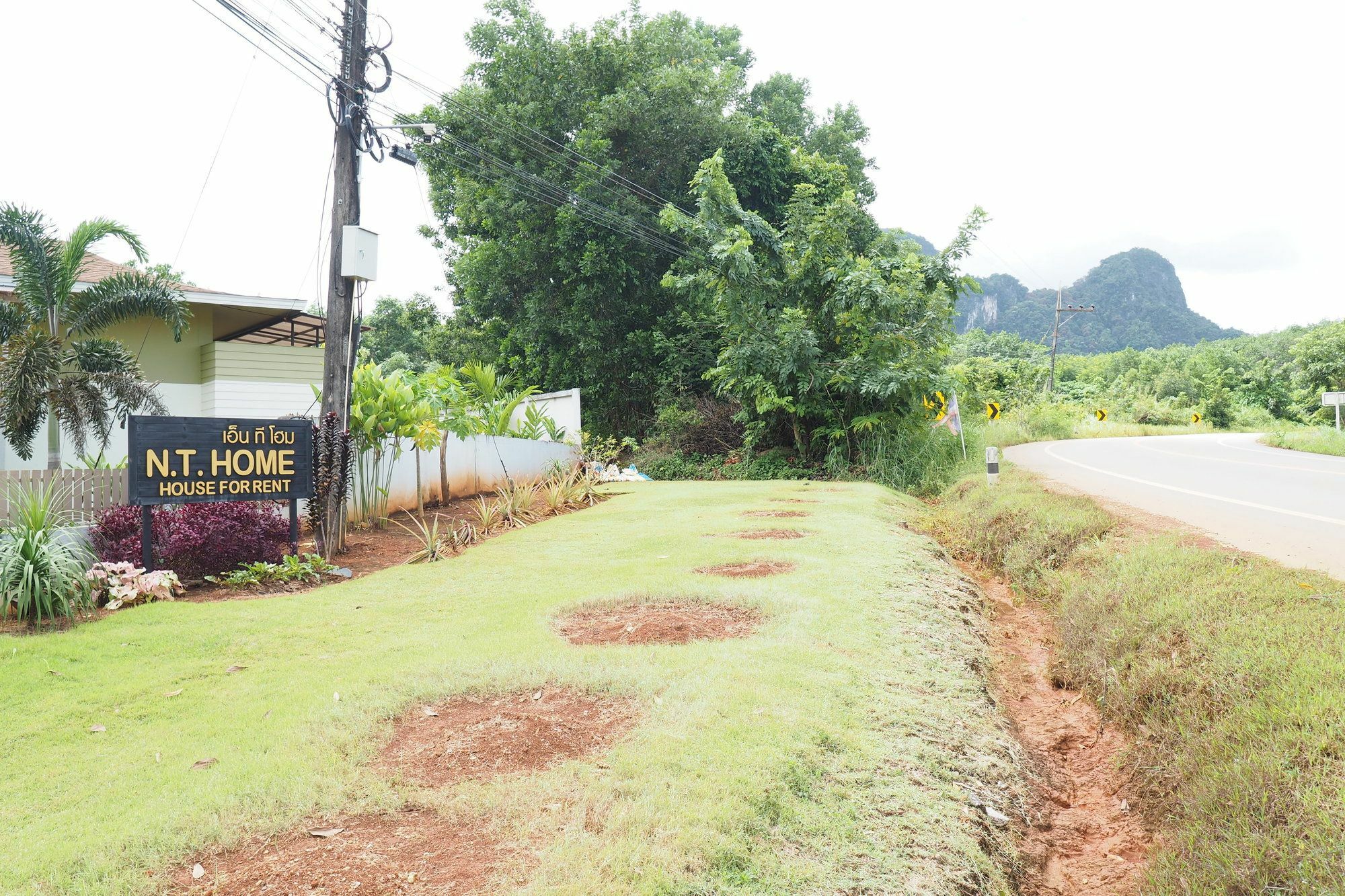 N.T. Home Ban Thung  Exteriör bild