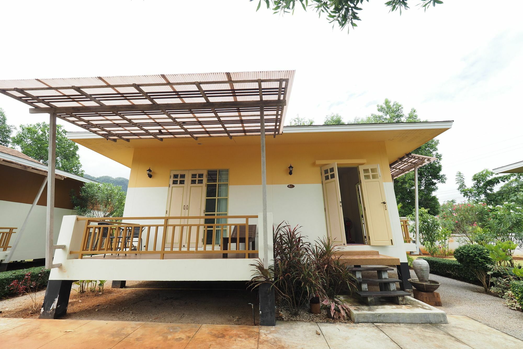 N.T. Home Ban Thung  Exteriör bild